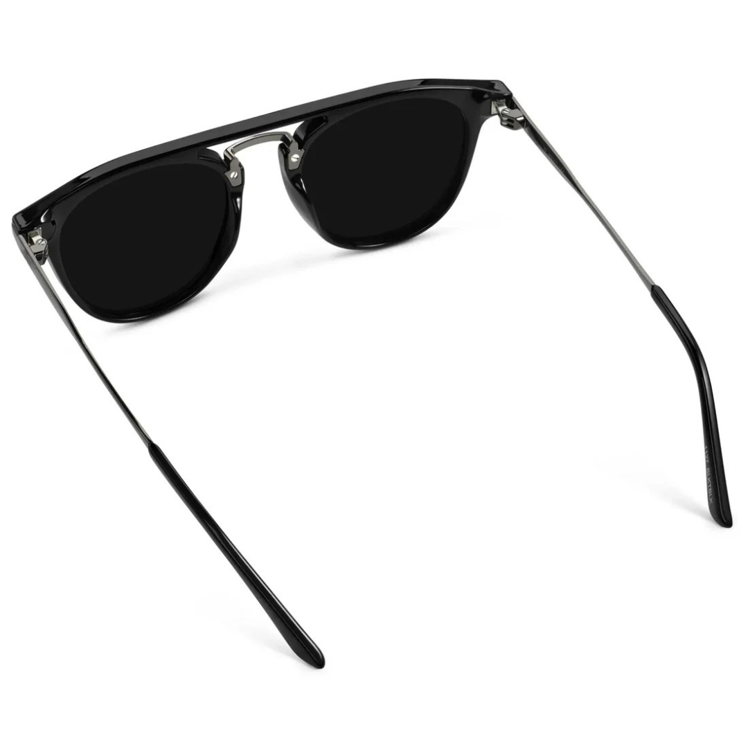 HAYES